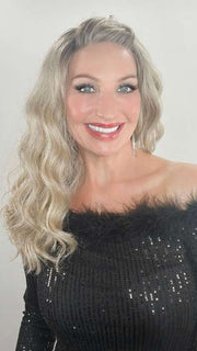 Kim H. @letstalkwithkim wearing DAY TO DATE by RAQUEL WELCH WIGS in color RL17/23SS ICED LATTE MACCHIATO | Honey Blonde shaded with Cool Blonde | styled
