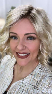 Marcie Mertz @wig.obsessed wearing JANUARY by JON RENAU in color FS24/102S12 LAGUNA BLONDE | Light Natural Gold Blonde with Pale Natural Gold Blonde bold highlights, Shaded with Light Gold Brown