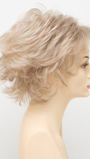 LIGHT BLONDE | 2 toned blend of Creamy Blonde with Champagne highlights