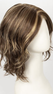 R8/26H | Golden Brown with Golden Blonde Highlights