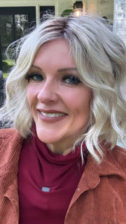 Marcie @wig.obsessed wearing HAVEN by ESTETICA in color SUNLIT-BLONDE | Soft Blend of Sandy Blonde, Lightest Blonde and Iced Blonde with a Light Golden Brown Root | outside lighting
