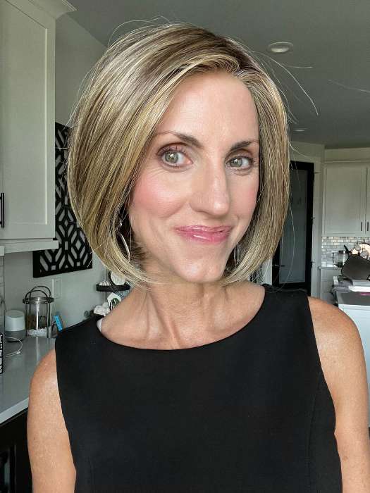 Lisa @beautifulyouwigreviews wearing LET'S RENDEZVOUS by RAQUEL WELCH WIGS in color RL9/24SS ICED CAFÉ LATTE | Dark Brown shaded with Golden Brown
