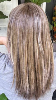 Marcie Mertz @wig.obsessed wearing CODE MONO by ELLEN WILLE in color SAND MIX | Light Brown, Medium Honey Blonde, and Light Golden Blonde blend
