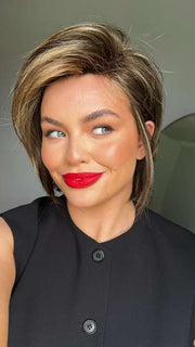 Olivia @oliviamcveigh_ wearing REESE by NORIKO in color CHOCOLATE FROST R | Dark Brown Base with Honey Blonde and Platinum highlights with Dark Brown roots