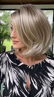 Jenna @jenna_fail wearing KRISTEN by JON RENAU in color 12FS8 SHADED PRALINE | Light Gold Brown, Light Natural Gold Blonde & Pale Natural Gold-Blonde Blend, Shaded with Medium Brown