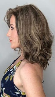 Kristyna @kristynamoore wearing WILLOW by JON RENAU in color 10RH16 CAFFE MOCHA | Light Brown with 33% Light Natural Blonde Highlights