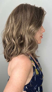 Kristyna @kristynamoore wearing WILLOW by JON RENAU in color 10RH16 CAFFE MOCHA | Light Brown with 33% Light Natural Blonde Highlights