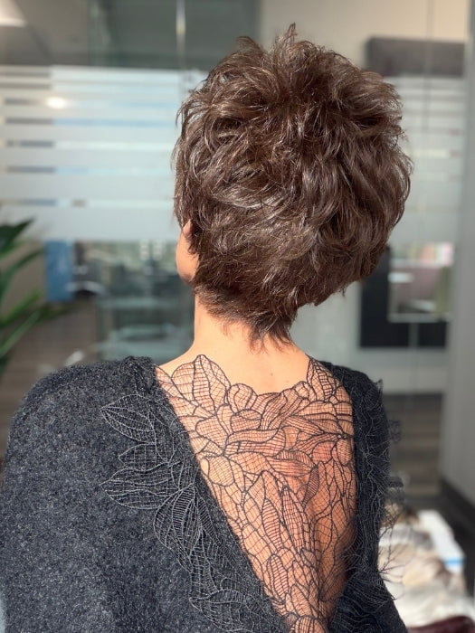 Roxie is Wearing ON SET by GABOR in GF4-6 BLACK COFFEE | Rich Dark Brown