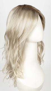 SUNLIT-BLONDE | Soft Blend of Sandy Blonde, Lightest Blonde and Iced Blonde with a Light Golden Brown Root