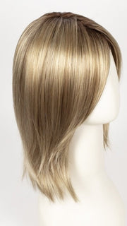 CREAMY-TOFFEE-R | Rooted Dark Blonde Evenly Blended with Light Platinum Blonde and Light Honey Blonde