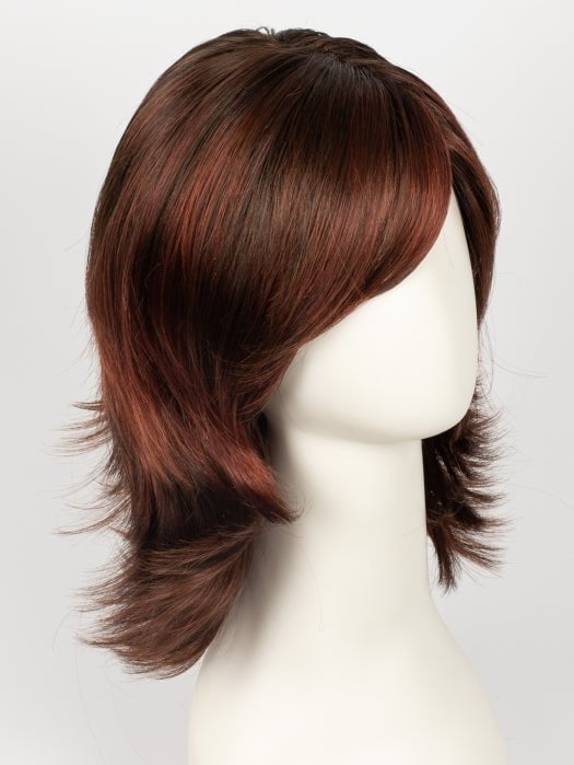GRANAT RED SHADED 132.133.6 | Granat Red Base with Brown and Dark Auburn lowlights with Dark Roots