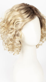 FS24/102S12 LAGUNA BLONDE | Light Natural Gold Blonde with Pale Natural Gold Blonde bold highlights, Shaded with Light Gold Brown