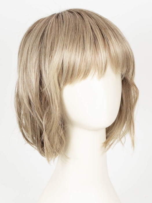 18/16/22/R8 CASHMERE CREAM | A stunning blend of dark natural blonde, golden blonde, and champagne blonde, shaded with dark roots