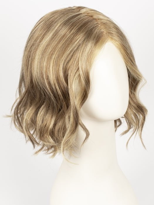 R12/26CH | Light Brown with Chunky Golden Blonde Highlights