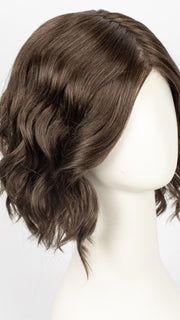 R6/10 | Chestnut Brown and Medium Ash Brown Blend