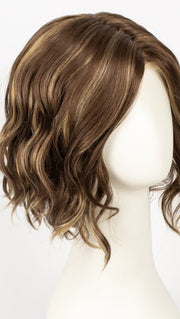 R8/26H | Golden Brown with Golden Blonde Highlights