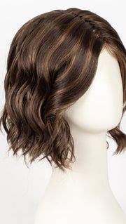 R6/28F | Chestnut Brown with Red Frost