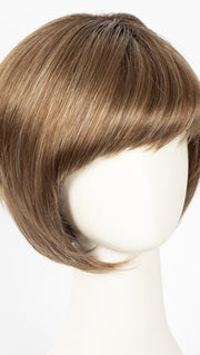 MAPLE-SUGAR-R | Light-Medium Brown Base with Warm Medium Blonde Highlights and Dark Brown Roots