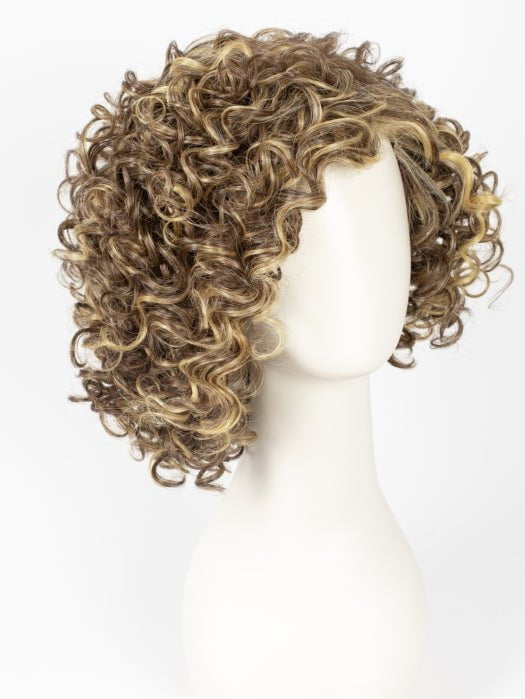 RL11/25 GOLDEN WALNUT | Medium Light Brown Evenly Blended with Medium Golden Blonde