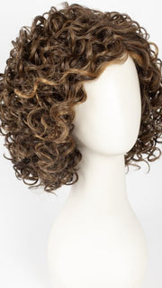 RL8/29SS SHADED HAZELNUT | Rich Medium Brown Evenly Blended with Ginger Blonde Highlights with dark roots
