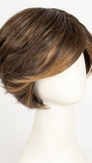 RL8/29SS SHADED HAZELNUT | Rich Medium Brown Evenly Blended with Ginger Blonde Highlights with dark roots