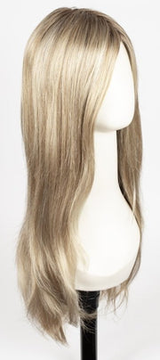 12FS8 SHADED PRALINE | Light Gold Brown, Light Natural Gold Blonde & Pale Natural Gold-Blonde Blend, Shaded with Medium Brown