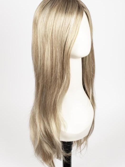 12FS8 SHADED PRALINE | Light Gold Brown, Light Natural Gold Blonde & Pale Natural Gold-Blonde Blend, Shaded with Medium Brown