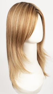HAZELNUT-CREAM | Soft Brown Root Tone, Warm Golden Blond Base with Soft Creamy Highlights.