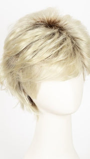 GL613-88SS CHAMPAGNE BLONDE | Dark Golden Blonde Base Blends into Light Golden Blonde with glints of Platinum Blonde.