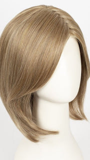 RL13/88 GOLDEN PECAN | Neutral Medium Blonde With Pale Honey Blonde Highlights