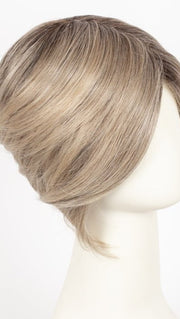 GF17-23SS ICED LATTE MACCHIATO | Honey Blonde shaded with Cool Blonde with Dark Roots