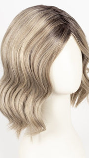 GF17-23SS ICED LATTE MACCHIATO | Honey Blonde shaded with Cool Blonde with Dark Roots