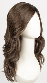 GF8-12SS ICED MOCHA | Medium Brown shaded with Dark Blonde