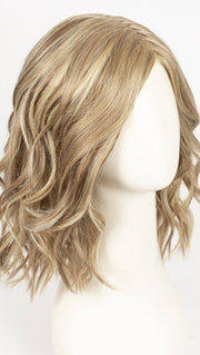 RL16/88 PALE GOLDEN HONEY | Dark Natural Blonde Evenly Blended with Pale Golden Blonde