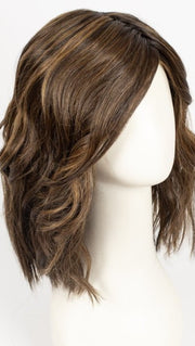 RL8/29SS SHADED HAZELNUT | Warm Medium Brown Evenly Blended with Ginger Blonde with Dark Roots