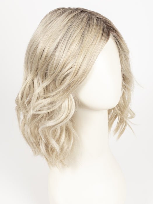 RL16/22SS SHADED ICED SWEET CREAM | Pale Blonde with Slight Platinum Highlighting with Dark Roots