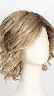 RH1488RT8 | Highlighted Copper Blonde With Golden Brown Roots