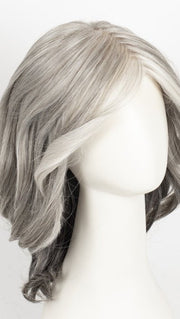 RL51/61 ICED GRANITA | Lightest Grey Progresses to a Deep Grey at the Nape