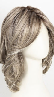 RL17/23SS ICED LATTE MACCHIATO | Honey Blonde shaded with Cool Blonde and Dark Roots