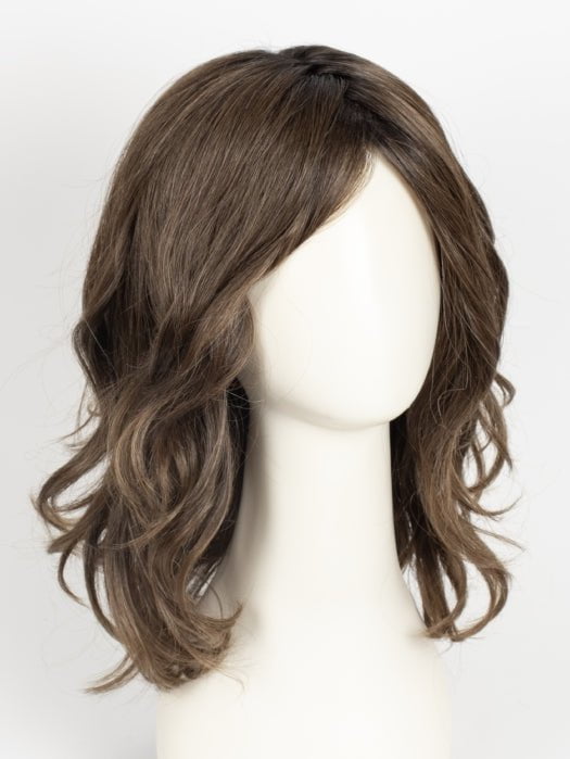 GF8-12SS ICED MOCHA | Medium Brown shaded with Dark Blonde