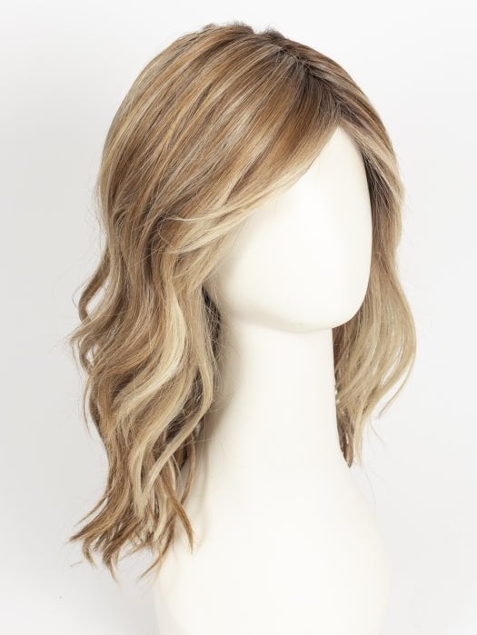 EL12/22/8 | Light Golden Brown Evenly Blended with Face Framing Platinum Blonde Highlights with Medium Brown Roots