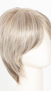 101F48T MARTINI | Soft White Front, Light Brown with 75% Grey Blend with Soft White Tips