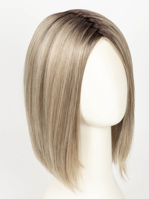GF17-23SS ICED LATTE MACCHIATO | Honey Blonde shaded with Cool Blonde with Dark Roots