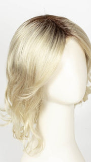CHAMPAGNE R | Light Beige Blonde, Medium Honey Blonde, and Platinum Blonde blend with Dark Roots