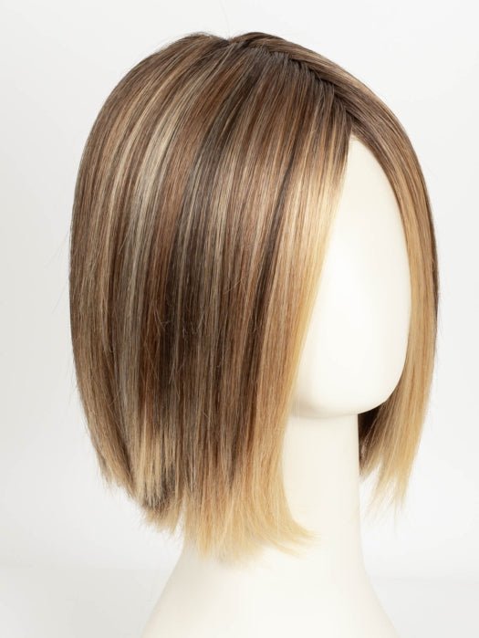 EL17/23/R8 | Pale Auburn Beige Blonde Blend, Rooted Medium Brown, Highlighted Light Blonde with face framimg highlights