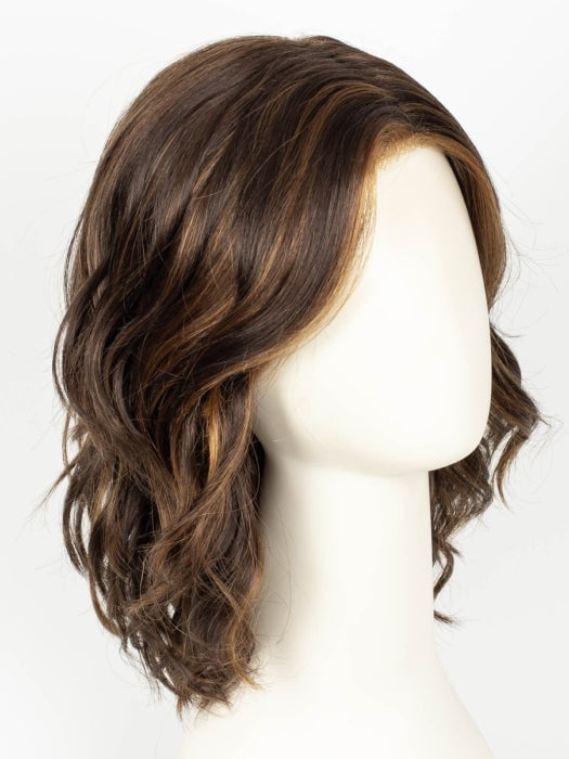 R6/28F | Chestnut Brown w/Red Frost
