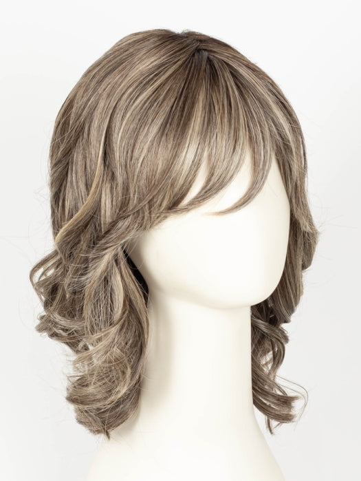 BUTTERED-TOAST-R | A mix of Blonde and Brown tones