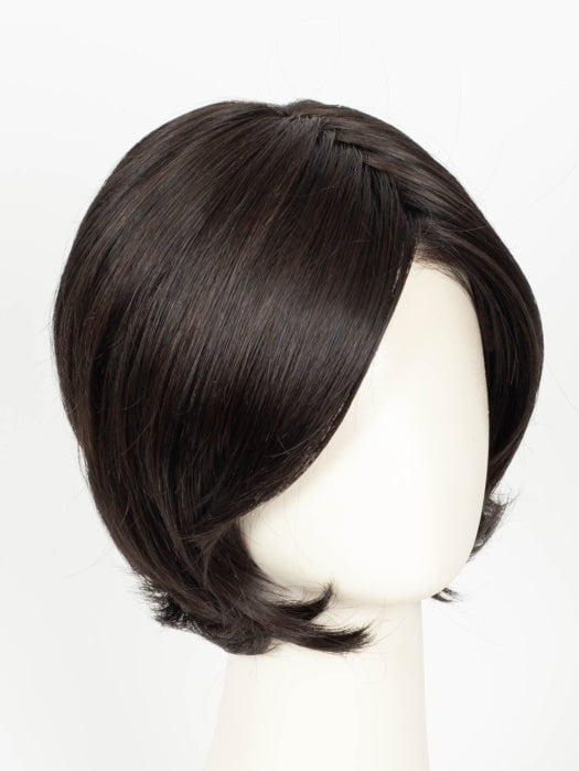 2/4R | Very Dark Brown with highlights