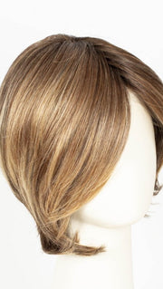17/23/R8 | Beige Blonde and Auburn Blended with Medium Brown Roots