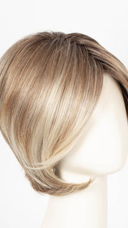 10/27/88/R6 ALMOND CREAM | Dark roots transition into a beautiful blend of light brown, pale auburn, and platinum tones.